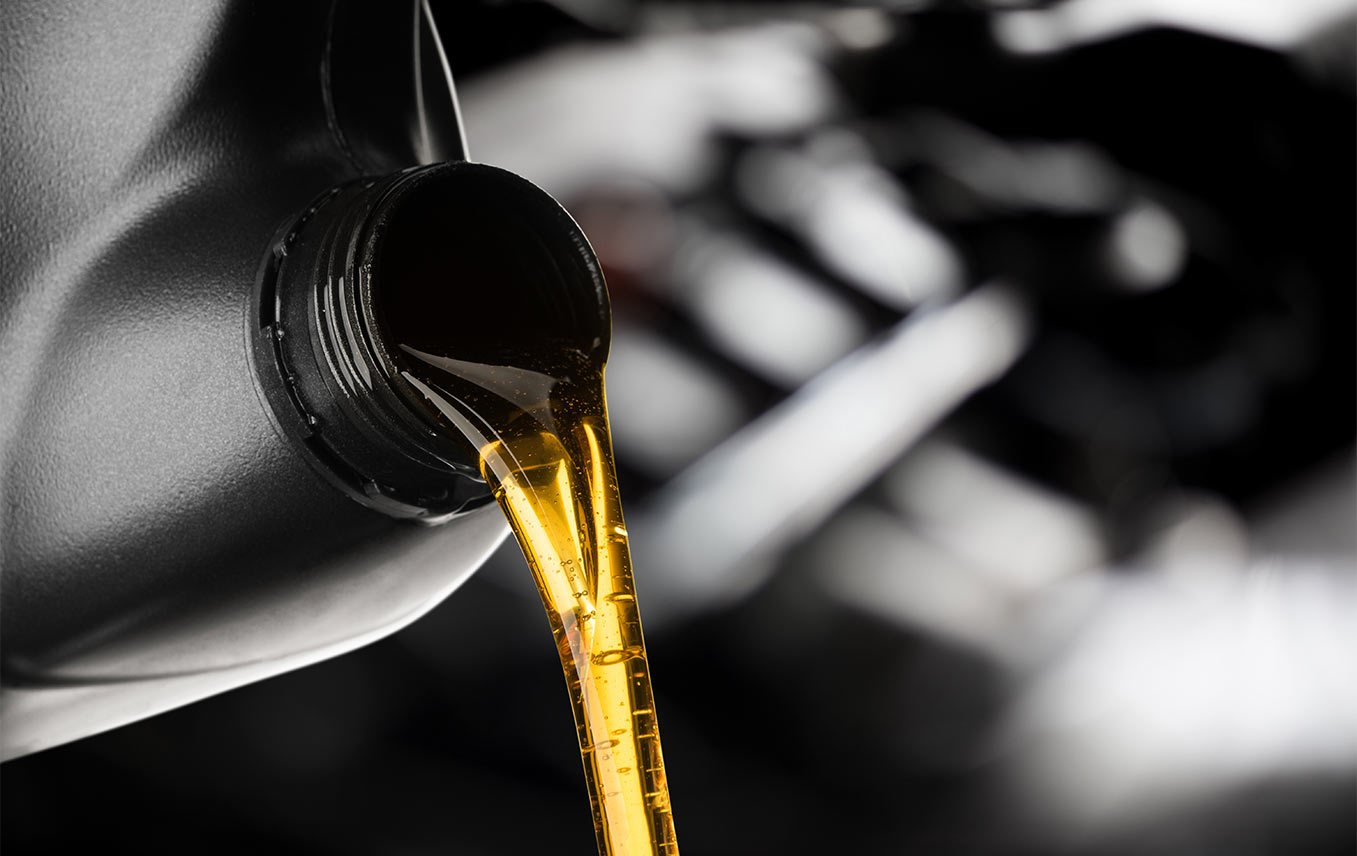 5 Best High Mileage Oils in 2021 – Reviews & Buying Guide