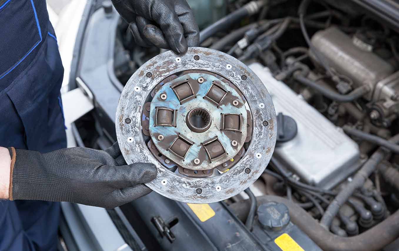 Clutch Replacement Cost — How Much &amp; What To Expect